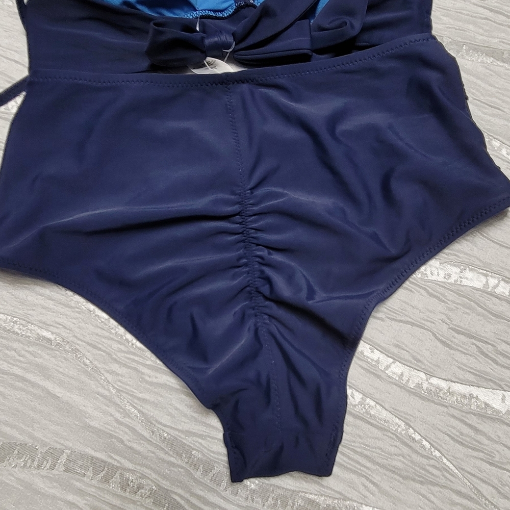 🆕 2 PC MOSSIMO SWIMSUIT - Picture 6 of 8